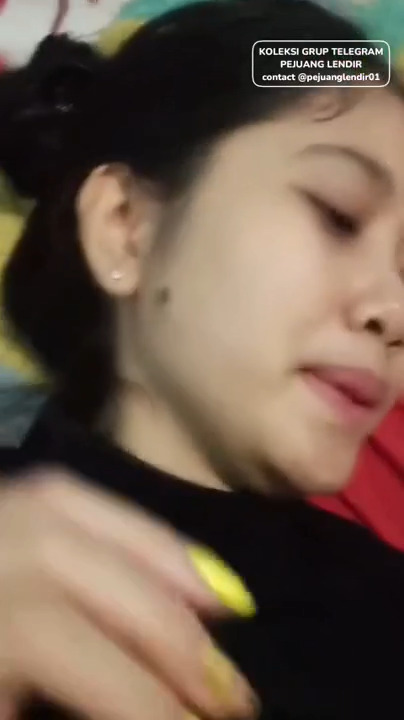 Anak Tiri Yang Malah Keenakan Dientot Bapaknya